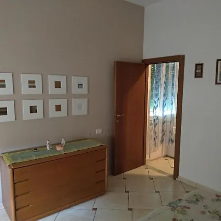Apartman Two-Room Apartment Very Close To The Sea,
